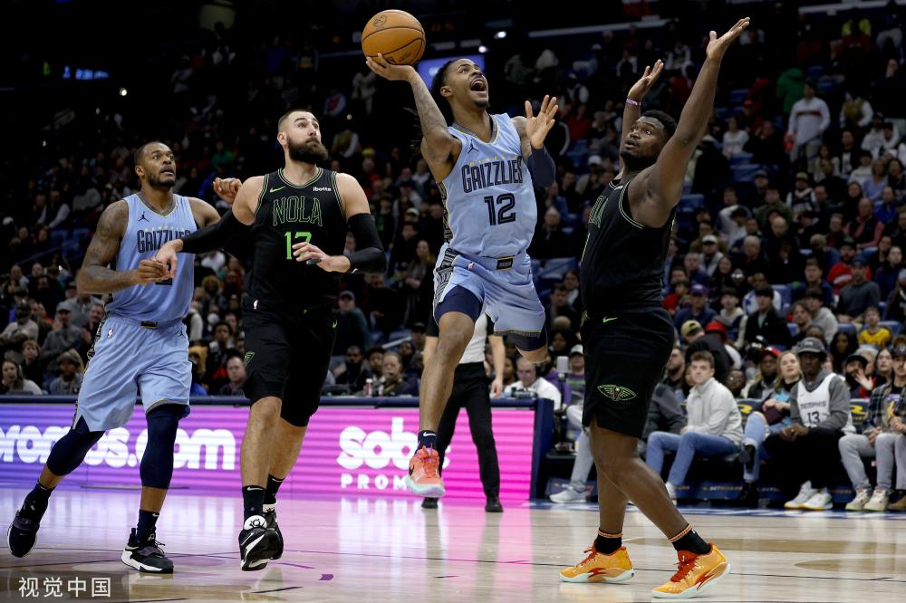 陈盈骏32岁展现后卫全能实力，组织投射罚球俱佳.