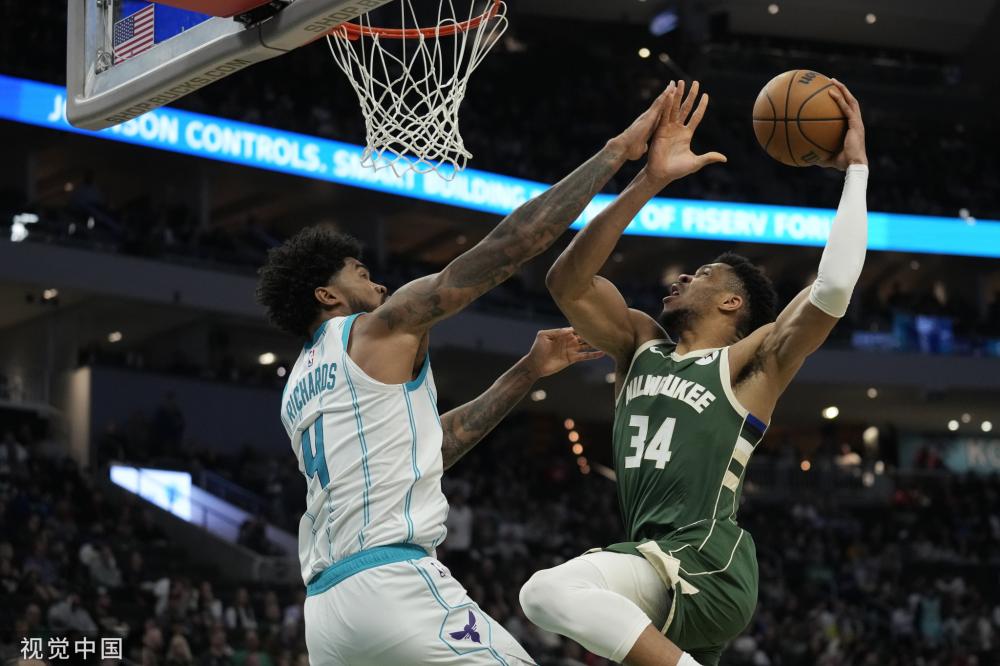 老爱徒离世，穆里尼奥在发布会上情绪激动，言语间满是悲痛.