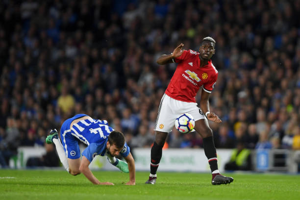 基尔vs门兴格拉德巴赫：伊韦齐奇、斯科日布斯基首发，板仓滉、普莱亚出战.